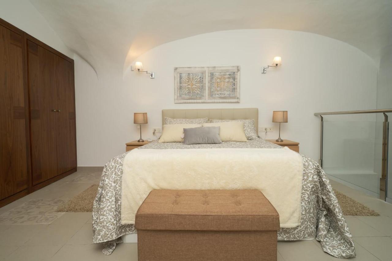 Apartamento Turistico Centro Monumental -- Caces Extérieur photo